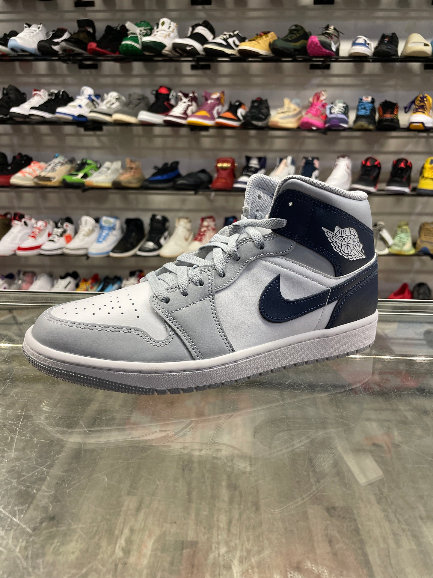 Air Jordan 1 Mid Wolf Grey