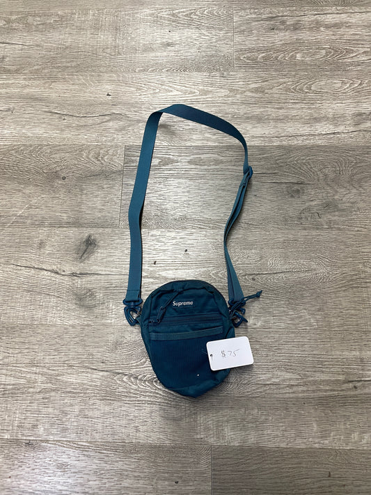 Supreme Shoulder Bag Blue